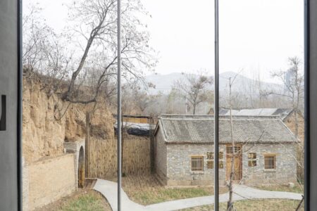 Atelier Xi. edificio de hormigón | library_in_ruins__zhang_chao_18