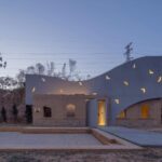 Atelier Xi. edificio de hormigón | library_in_ruins__zhang_chao_2