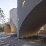 Atelier Xi. edificio de hormigón | library_in_ruins__zhang_chao_8