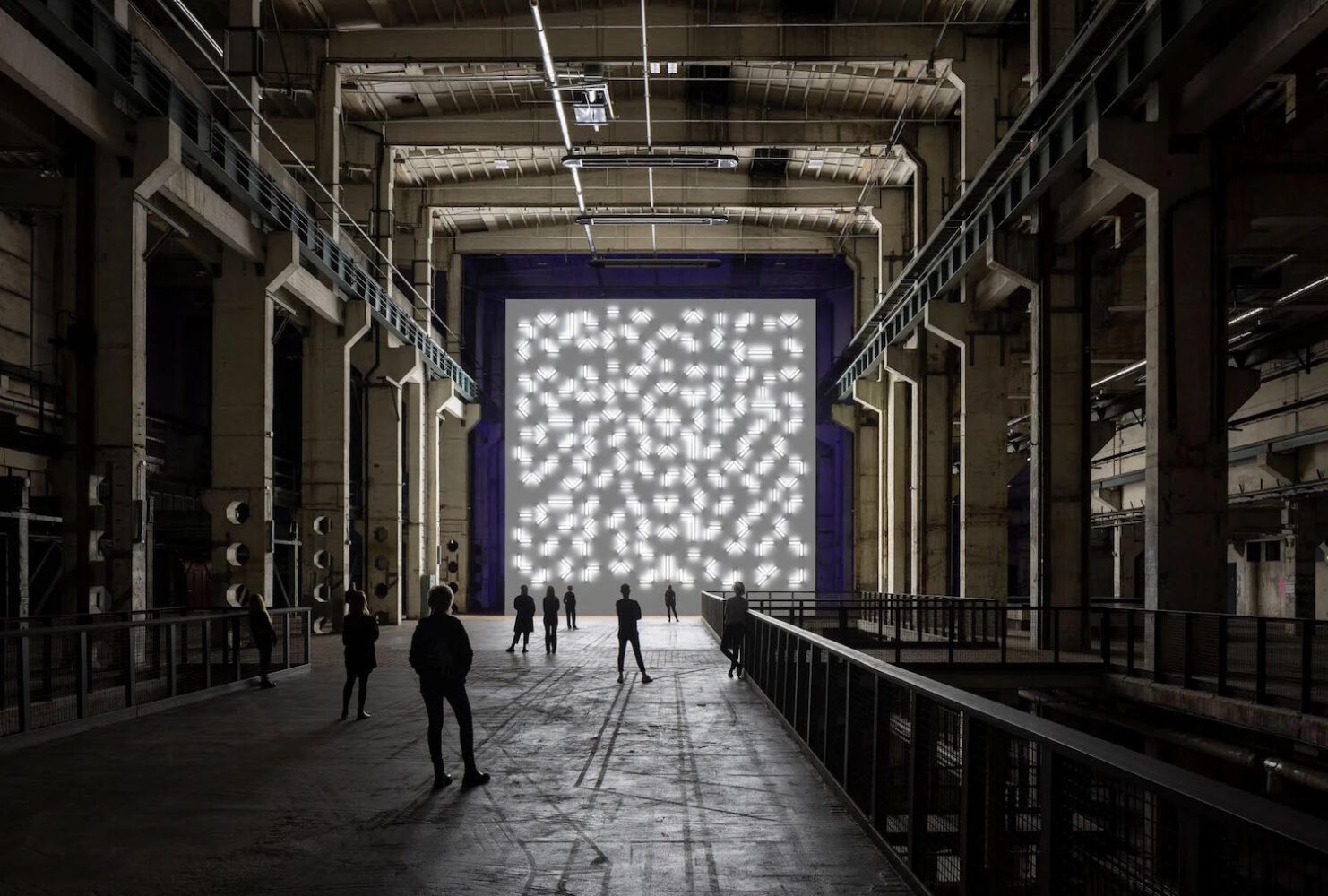 Robert Irwin. Light and Space. Brutalismo. Kraftwerk Berlin | light and space roomdiseno2