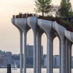 Little Island. Heatherwick Studio. Arquitectura en Nueva York. Paisajismo urbano | little_island heatherwick_studio timothy_schenck roomdiseno25
