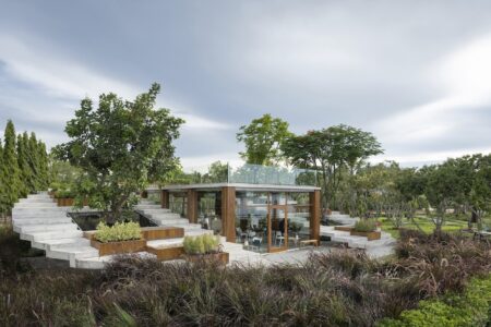 café contemporáneo, oasis circular, Pomelo Amphawa Café, looklen architects | looklen architects1