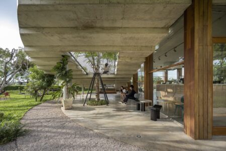 café contemporáneo, oasis circular, Pomelo Amphawa Café, looklen architects | looklen architects2