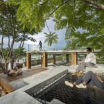 café contemporáneo, oasis circular, Pomelo Amphawa Café, looklen architects | looklen architects3