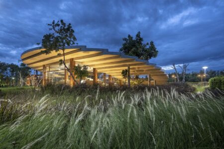 café contemporáneo, oasis circular, Pomelo Amphawa Café, looklen architects | looklen architects7