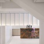 Oficina coworking. M.A.D Collective. Ivy Studio | m a d by ivy studio gco photo %c2%ac alex lesage 4