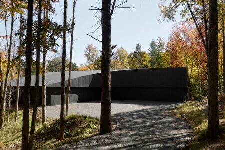 Garaje, MEV House, Jean Verville, Luis Barragán | mev house14