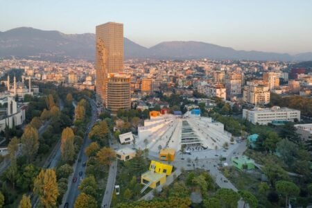 MVRDV, pirámide brutalista, Albania | mvrdv3