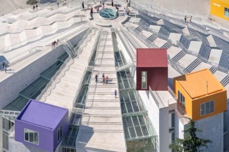 MVRDV, pirámide brutalista, Albania | mvrdv4