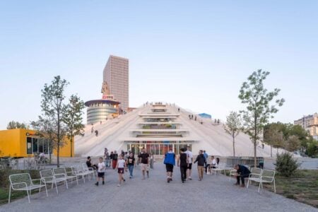 MVRDV, pirámide brutalista, Albania | mvrdv5
