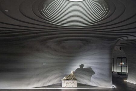 Mario Cucinella. arte etrusco. palacio de Milán | mario cucinella7