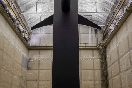 Maurizio Cattelan. Pirelli HangarBicocca | maurizio_cattelan pirelli_hangarbicocca roomdiseno17