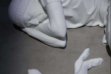 Maurizio Cattelan. Pirelli HangarBicocca | maurizio_cattelan pirelli_hangarbicocca roomdiseno2