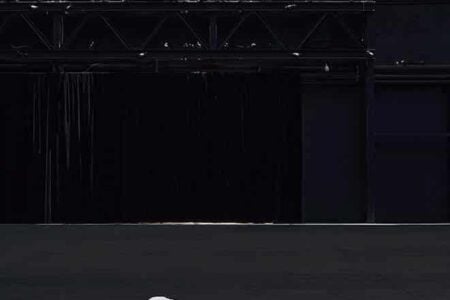 Maurizio Cattelan. Pirelli HangarBicocca | maurizio_cattelan pirelli_hangarbicocca roomdiseno3