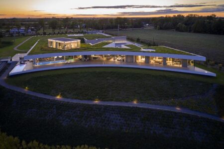 Dune House. casa curva. Mobius Architekci | mobius architekci