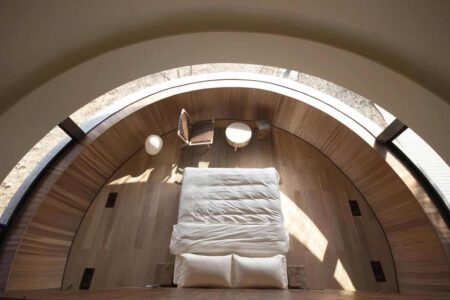 Cabaña en el bosque. forma cónica. ZJJZ Atelier | mushroom7