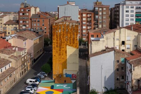 Paisaje topográfico pintado. 44 flavours. Concéntrico 07. Festival de Arquitectura y Diseño de Logroño | paisaje pintado 01