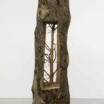 Albero porta. Giuseppe Penone. Gagosian Los Angeles 2014. © Josh White. Arte y naturaleza | albero porta cedro_2012_cod1431 allestimento gagosian los angeles 2014