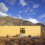 Casa Raem. Curacaví. Chile. 2021. Pezo von Ellrichshausen | pve_raem_04