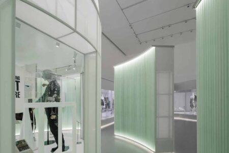 Victoria and Albert Museum. diseño expositivo. Studio 10 | photo by chao zhang 13