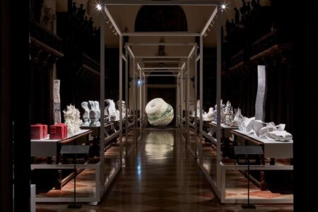 Porcelain Virtuosity. Comisariado por David Caméo y Frédéric Bodet. Homo Faber 2022 | porcelain virtuosity_homo faber event 2022_alessandra chemollomichelangelo foundation_2339263