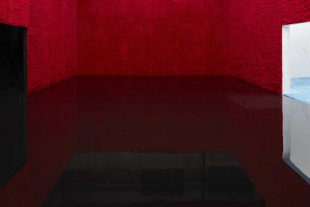 Prada FW21 fashion show. Rem Koolhaas y AMO | prada_fashion_show rem_koolhas roomdiseno5