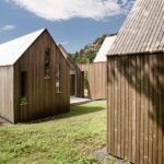 Micro Cluster Cabins. Vestfold, Noruega. Reiulf Ramstad Arkitekter. Arquitectura nórdica | imaging by the color club www thecolorclub net 5