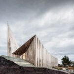 Community Church Knarvik. Hordaland, Noruega. Reiulf Ramstad Arkitekter. Arquitectura nórdica | sold to reiulf ramstad arkitekter