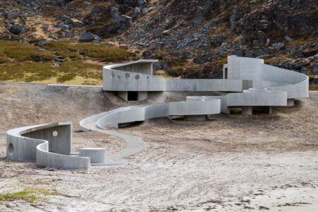 Selvika National Tourist Route. Finnmark, Noruega. Reiulf Ramstad Arkitekter. Arquitectura nórdica | imaging by the color club www thecolorclub net 15