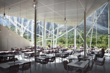 Troll Wall Restaurant and Visitor Centre. Møre og Romsdal, Noruega. Reiulf Ramstad Arkitekter. Arquitectura nórdica | imaging by the color club www thecolorclub net 20