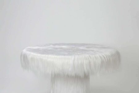 Raw Table. Chen Furong. Objective Gallery. Artesanía y Diseño contemporáneo | raw table 2021 by chen furong at objective gallery courtesy of chen furong studio 2