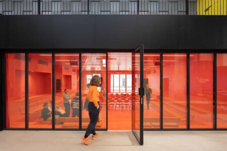 Roskilde Festival Folk High School. Cobe Architects. Arquitectura danesa | roskilde festival folk high school_16_ossip van duivenbode