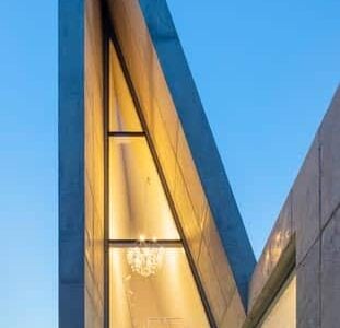 casa triangular. SML Architects. SOSEUM | sml architects roomdiseno1