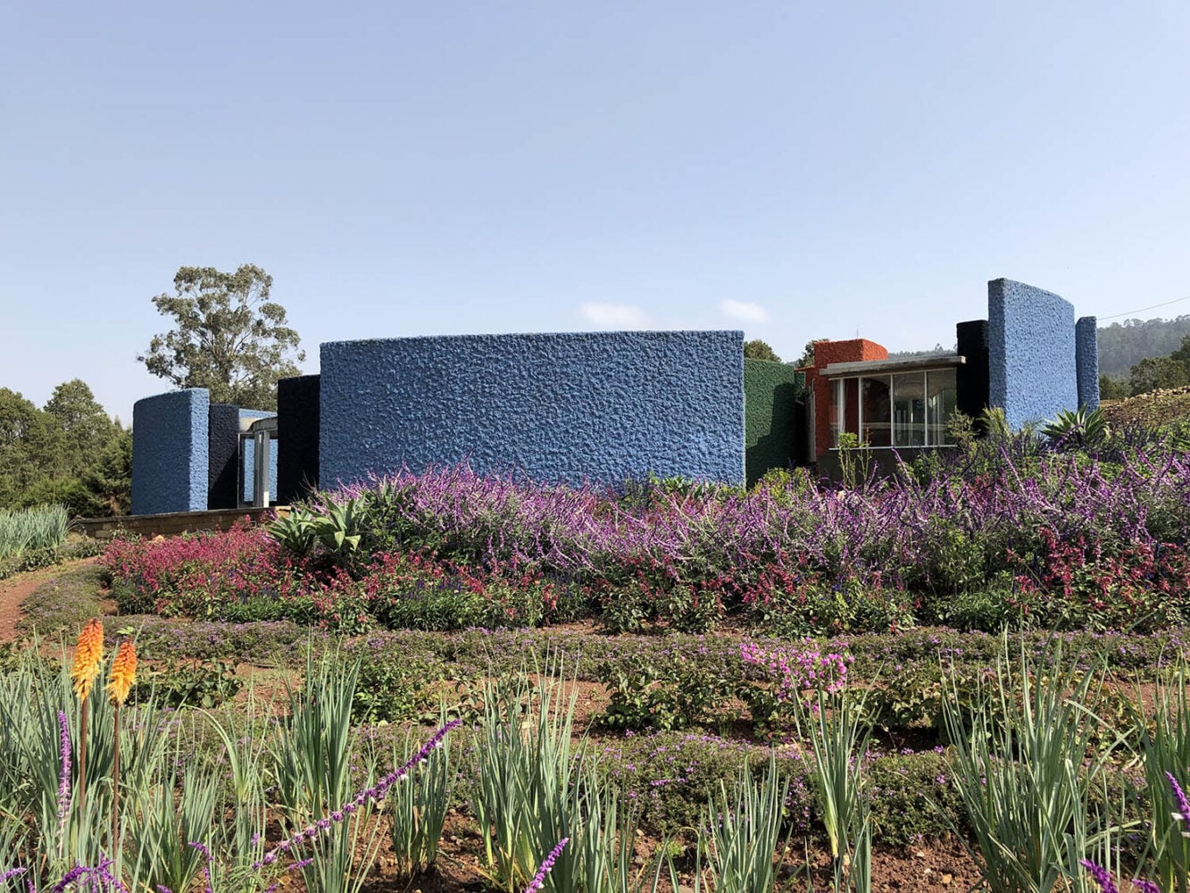 Olafur Eliasson. Studio Other Spaces. Meles Zenawi | sos_mzmp_guesthouse_photo_exterior01_sos