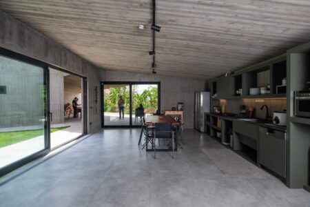 casa enterrada, cubierta verde, Olgoo, The Inside Home | the inside home7