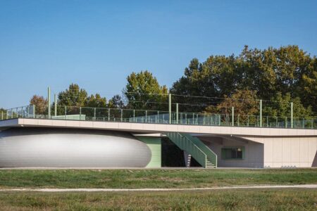 Forma y función. Studio A4. Edificio multifuncional | thezam roomdiseno2