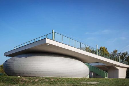 Forma y función. Studio A4. Edificio multifuncional | thezam roomdiseno3