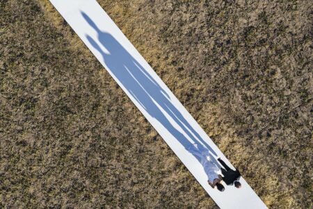 The Line. REgroup. Paisajes artificiales. Land Art | the line 18