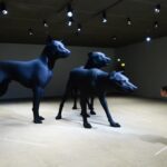 Hiperrealismo, Fundación Cartier, Ron Mueck | three dogs ron mueck 4