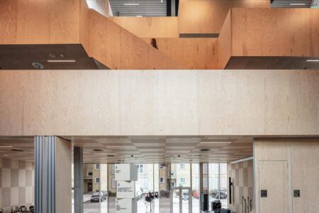 Tingbjerg Library and Culture House. COBE Architects. Biblioteca contemporánea | tingbjerg library and culture house_07_credit rasmus hjortshoj coast