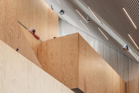 Tingbjerg Library and Culture House. COBE Architects. Biblioteca contemporánea | tingbjerg library and culture house_08_credit rasmus hjortshoj coast 3