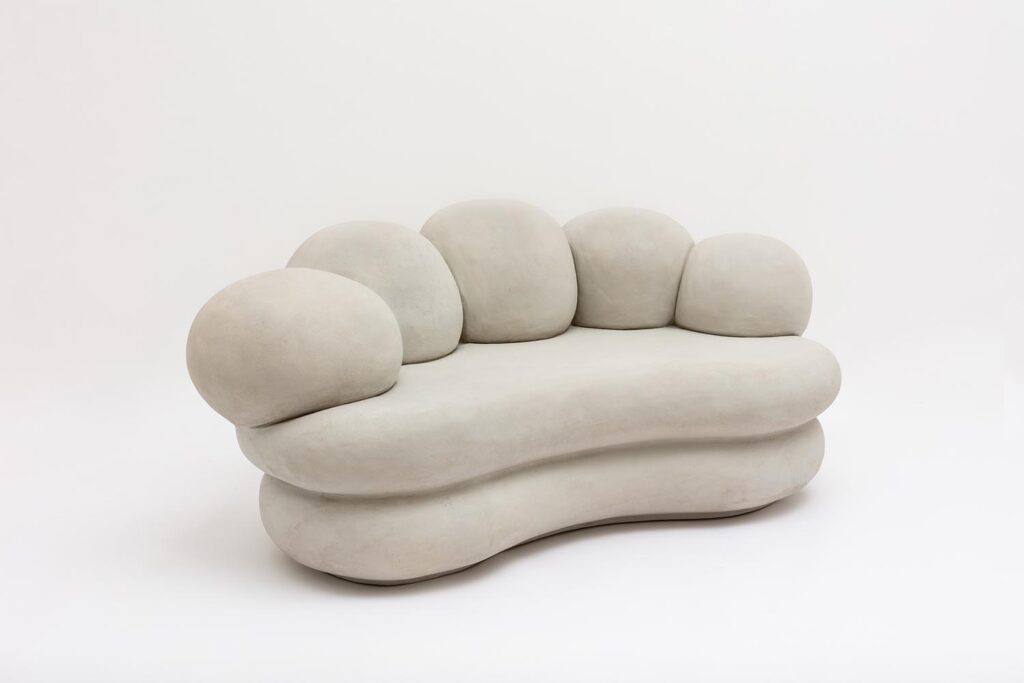 Clay Sofa. Faye Toogood. Mujeres diseñadoras