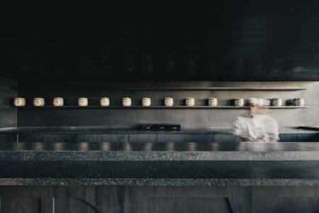 diseño de un restaurante. Esrawe Studio. cultura japonesa | tori_tori roomdiseno20