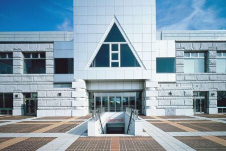 Centro Civil de Tsukuba. Arata Isozaki. Postmodernismo japonés | tsukuba_centre arata_isozaki roomdiseno1