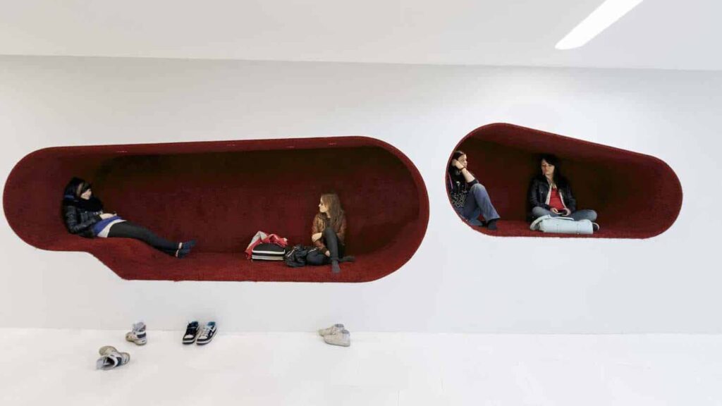 Seinäjoki Library. JKMM Architects. Arquitectura nórdica | tuomas_uusheimo_tu 120921 apila kirjasto 046 2