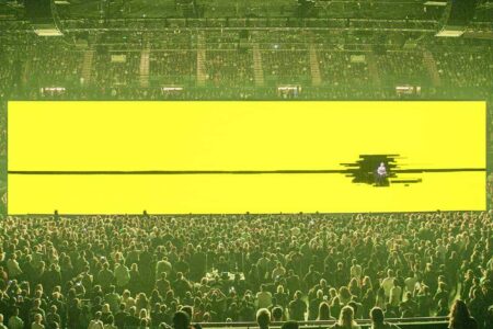 U2 – Experience + Innocence Tour 2018. Es Devlin | u2_innocenceexperience_2015_02
