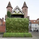 Under the Carpet. Adrien Tirtiaux. Trienal de Brujas 2024. Foto: © Filip Dujardin