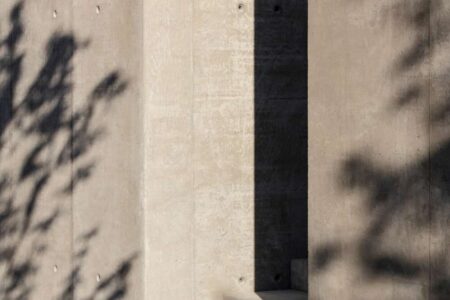 Vincent Van Duysen. madera negra. bodega moderna | vincent van duysen7