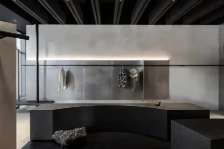 Tienda SVRN, Chicago. WGNB Studio. Interiorismo brutalista | wgnb7