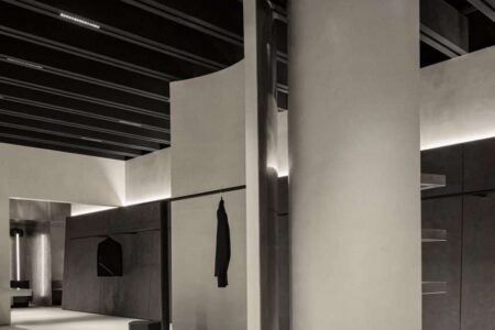 Tienda SVRN, Chicago. WGNB Studio. Interiorismo brutalista | wgnb8
